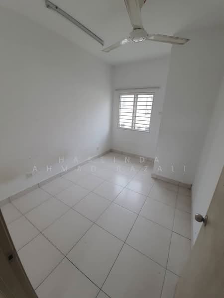 Rumah Teres 2 Tingkat untuk Dijual di Pekan Semenyih (Semenyih) - Haslinda Ahmad Razali - PropertyGuru.com.my