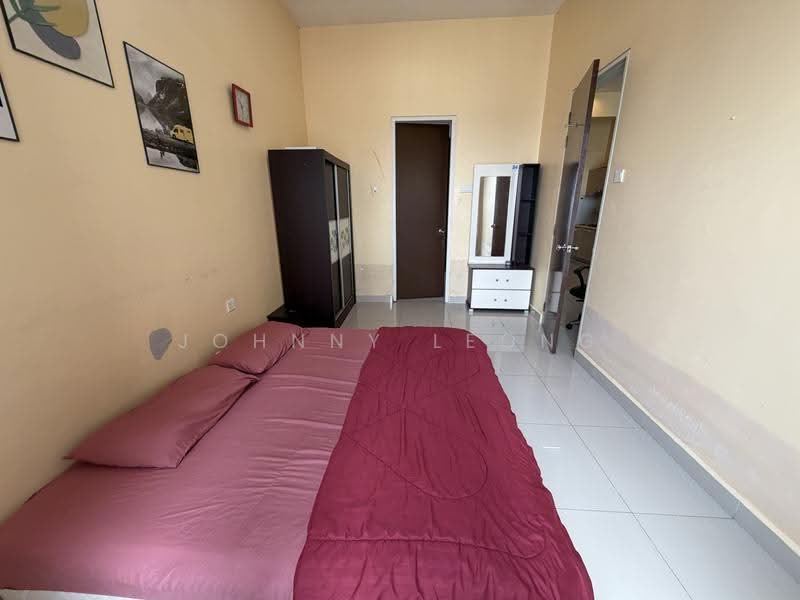 Kediaman Servis untuk Disewa di DPulze Cyberjaya - Johnny Leong - Bedroom - PropertyGuru.com.my