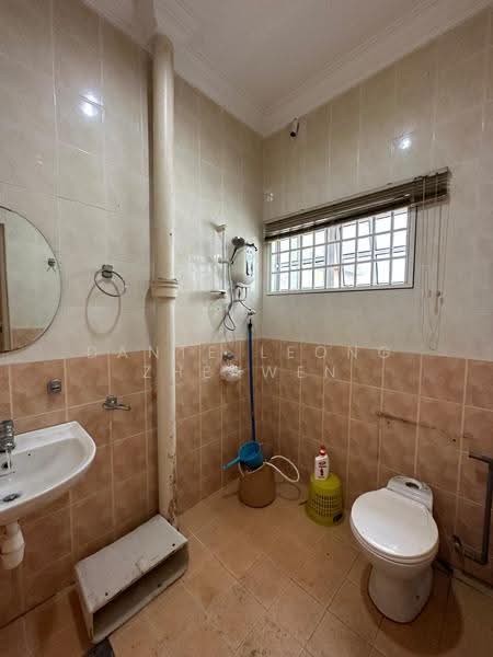 2-storey Terraced House for Rent in Taman Segar (Cheras) - Dante Leong Zhenwen - Bathroom - PropertyGuru.com.my