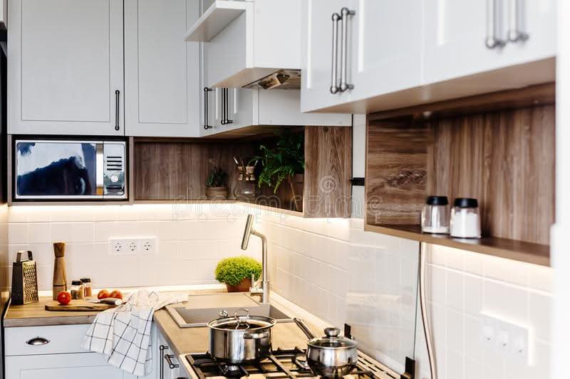 Kediaman Servis untuk Dijual di Skysuites @ Meldrum Hills - Roger Lee - PropertyGuru.com.my