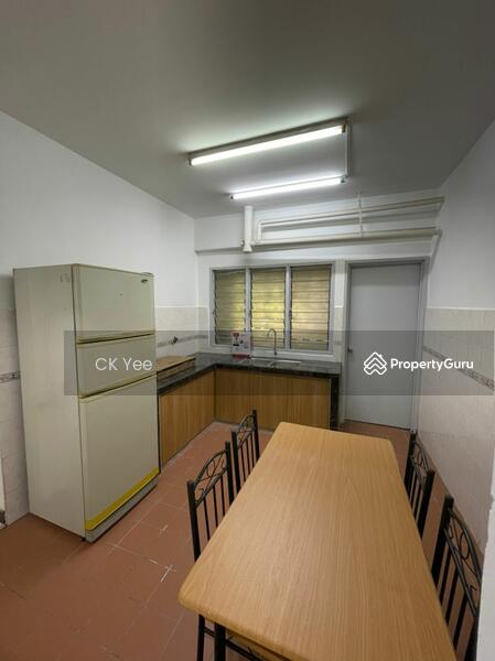 Untuk Disewa - Vista Komanwel B