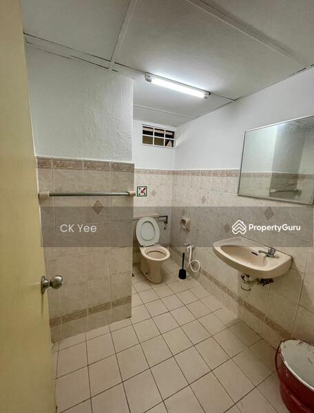 Untuk Disewa - Vista Komanwel B