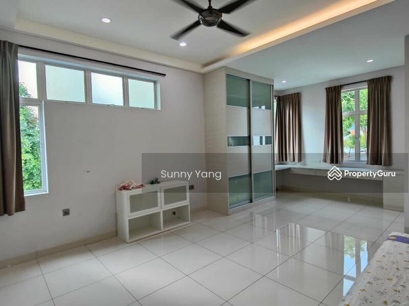 For Sale - taman villa impian