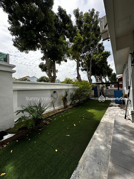 For Sale - taman villa impian