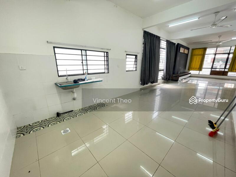 2-storey Terraced House for Sale in Rawang (Selangor) - Vincent Theo - PropertyGuru.com.my