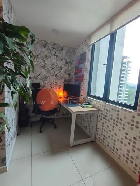 yard area (working space)