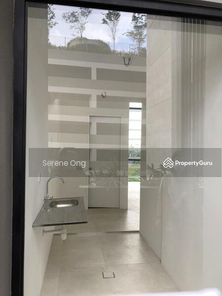 For Sale - Lumi Tropicana
