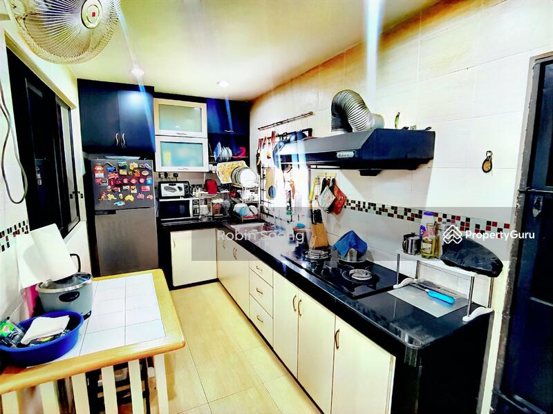 1 Storey Terrace in Bukit Beruang untuk Untuk Dijual - RM 380,000, Mac 2026 - PropertyGuru.com.my