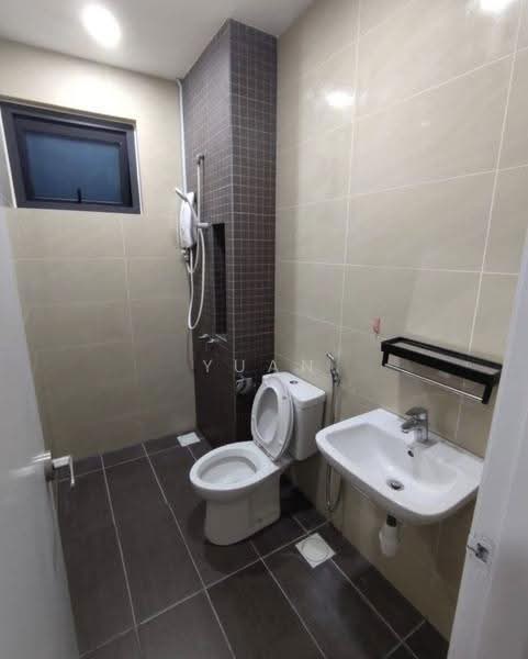 Apartment for Rent at Pacific Star (Service Residence) - Yuan Chee - Bathroom - PropertyGuru.com.my