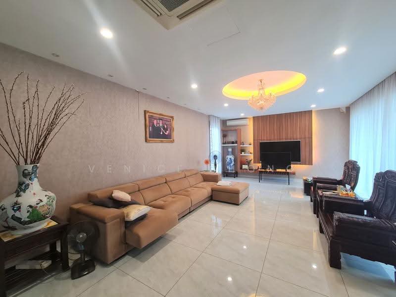 Bungalow House untuk Dijual di Bandar Kinrara Seksyen 1 (Bandar Kinrara) - Venice Chong - Living Room - PropertyGuru.com.my