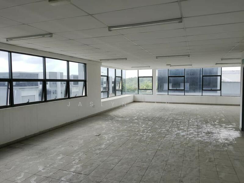 For Rent - Apex Industrial, Taman Cemerlang
