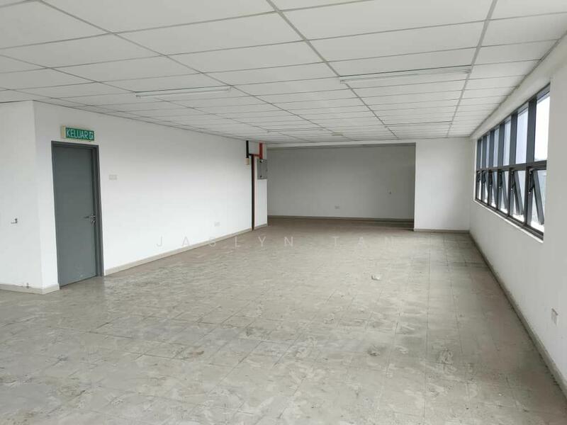 For Rent - Apex Industrial, Taman Cemerlang