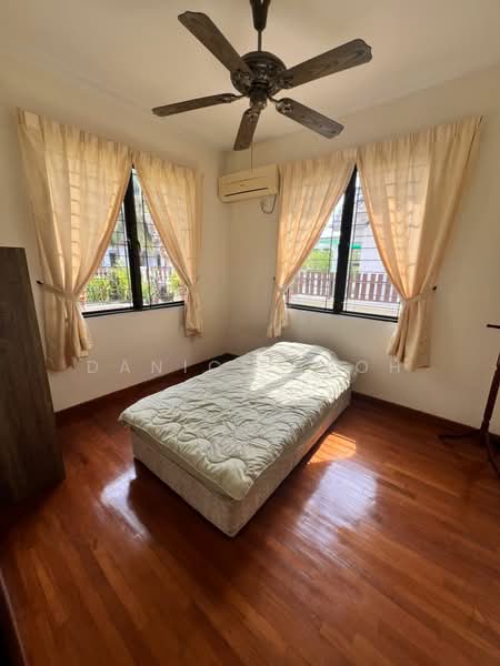 Rumah Banglo untuk Disewa di Batu Ferringhi (Penang) - Danick Teoh - Bedroom - PropertyGuru.com.my