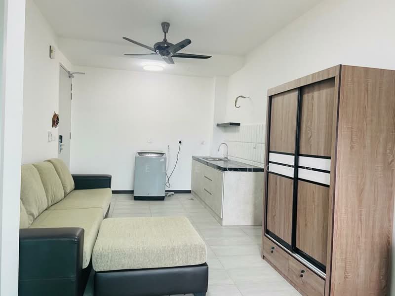 Servis Apartment untuk Dijual di Sensasi @ Utropolis - Michelle Chong - Living Room - PropertyGuru.com.my
