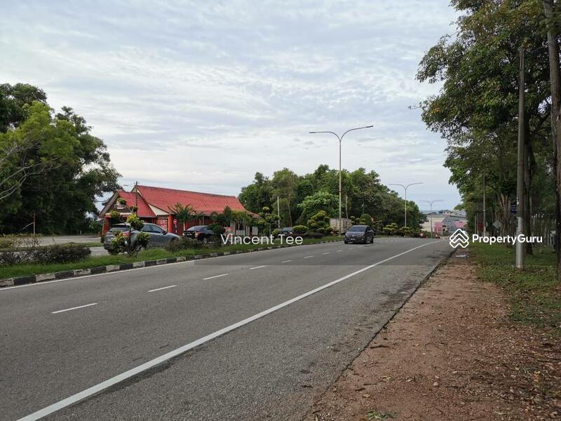 For Sale - 1.44 Acre Main Road Frontage Next to Pantai Hospital Ayer Keroh Malaka