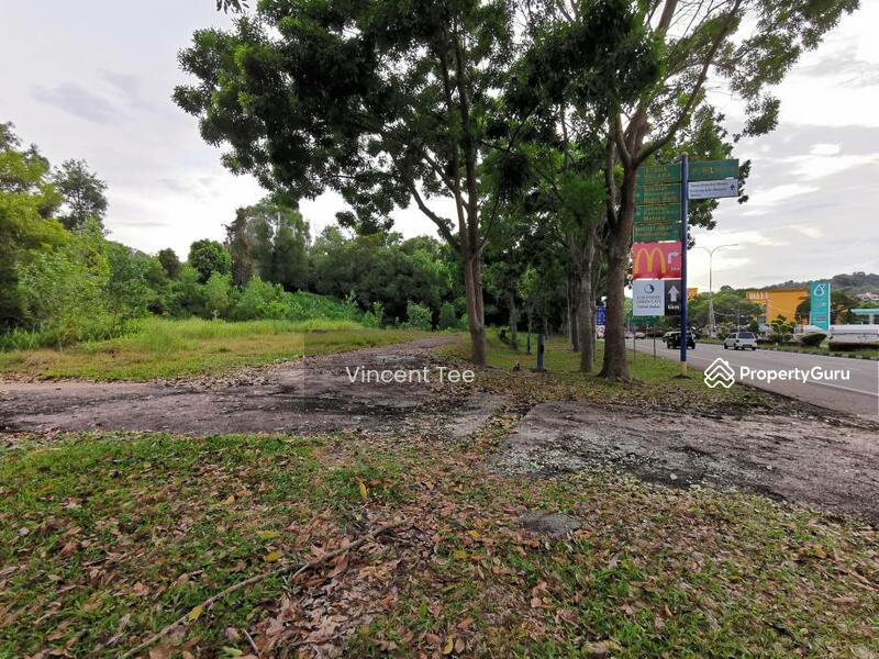 For Sale - 1.44 Acre Main Road Frontage Next to Pantai Hospital Ayer Keroh Malaka