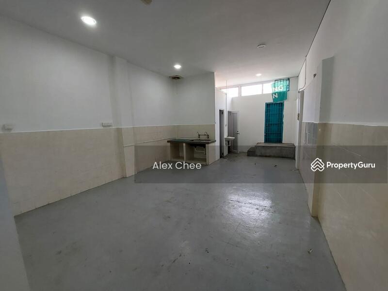 For Rent - Ground Floor Shop @ Jalan Ayer Itam