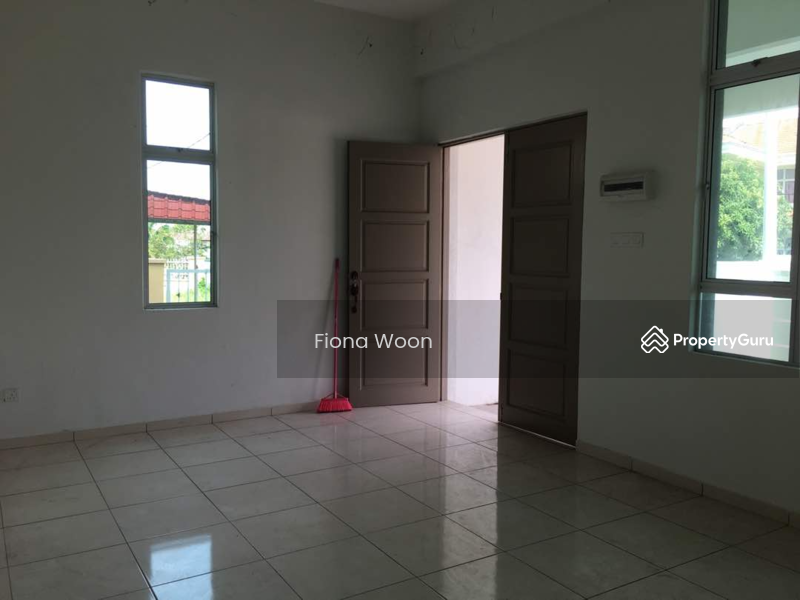 For Sale - Taman Merak Mas