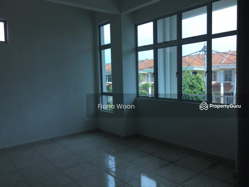 For Sale - Taman Merak Mas