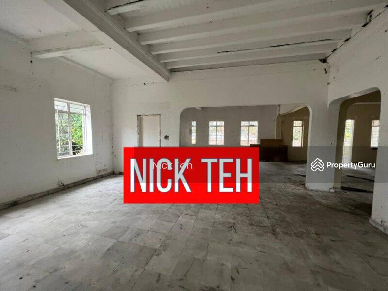 LANDED RENT 2 STOREY BUNGALOW AT JALAN SULTAN AHMAD SHAH FACING MAIN