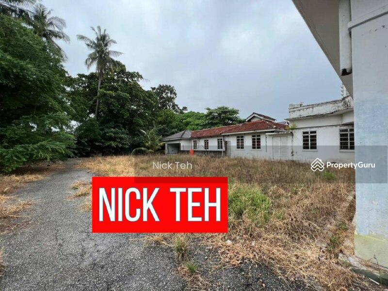 LANDED RENT 2 STOREY BUNGALOW AT JALAN SULTAN AHMAD SHAH FACING MAIN