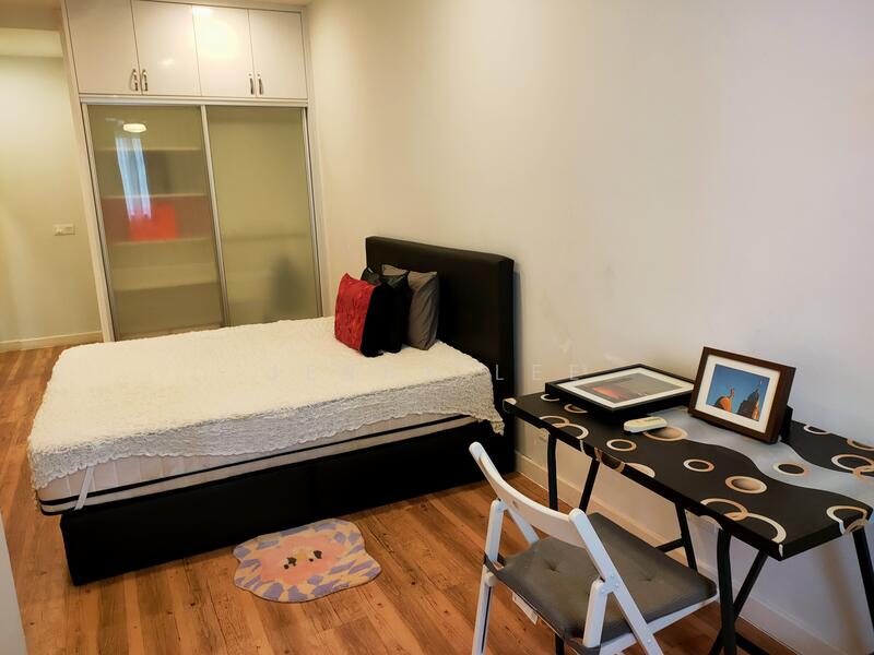 Untuk Disewa - Sixceylon