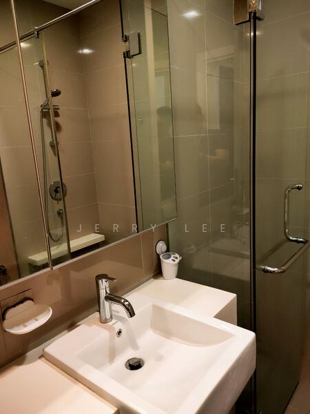 Untuk Disewa - Sixceylon