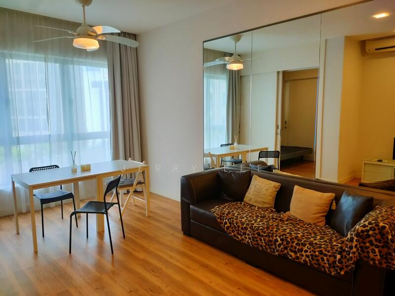 Untuk Disewa - Sixceylon