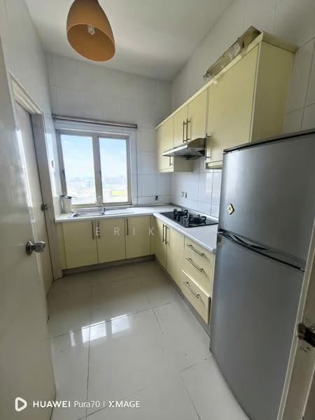 Kondominium untuk Dijual di East Lake Residence - Erik Oh - Kitchen - PropertyGuru.com.my