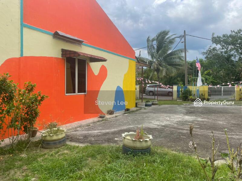 [EndLot With Land] 1Storey Terraced House, Taman Widuri, Bukit Sentosa