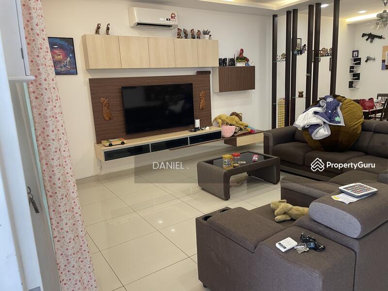 For Sale - DOUBLE STOREY INTERMEDIATE LINK HOUSE AT HIJAYU 3B (ELVINA), BANDAR SRI SENDAYAN, NEGERI SEMBILAN.