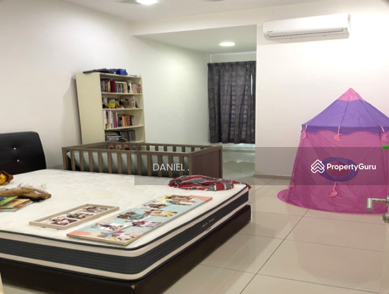 For Sale - DOUBLE STOREY INTERMEDIATE LINK HOUSE AT HIJAYU 3B (ELVINA), BANDAR SRI SENDAYAN, NEGERI SEMBILAN.