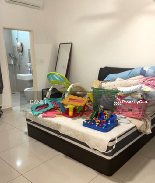 For Sale - DOUBLE STOREY INTERMEDIATE LINK HOUSE AT HIJAYU 3B (ELVINA), BANDAR SRI SENDAYAN, NEGERI SEMBILAN.