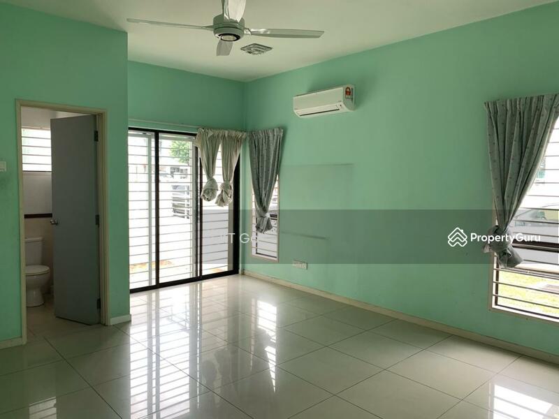 For Sale - Parkvilla Park villa