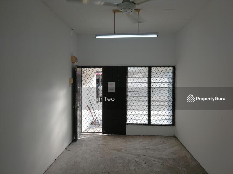 Single Storey Terrace, Taman Sri Indah, Batu Maung, Bayan Lepas, Penang