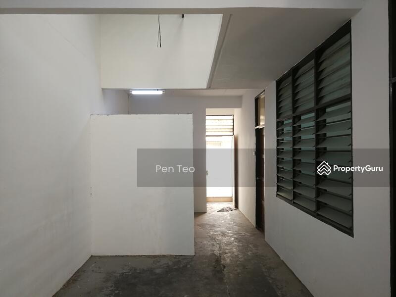 Single Storey Terrace, Taman Sri Indah, Batu Maung, Bayan Lepas, Penang