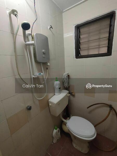 Townhouse for Sale in Shah Alam (Selangor) - Calvin Tan - PropertyGuru.com.my