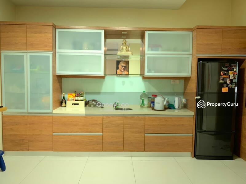 Rumah Teres 2 Tingkat untuk Dijual di Damansara Damai (Selangor) - Casey Loo - PropertyGuru.com.my