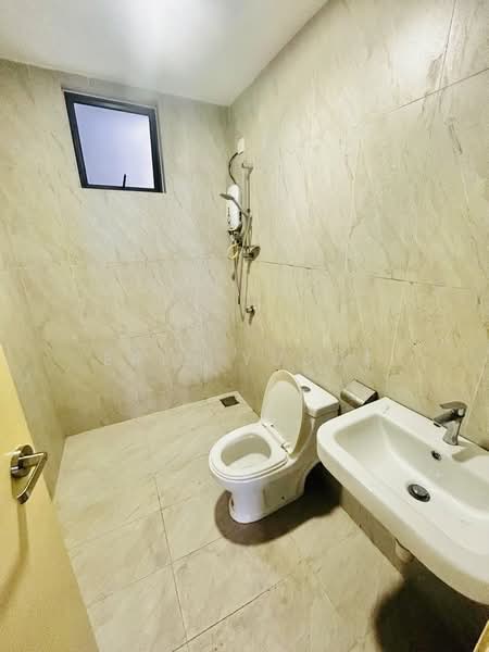 Pangsapuri untuk Disewa di Sky Awani 3 - Erin Yusof - Bathroom - PropertyGuru.com.my