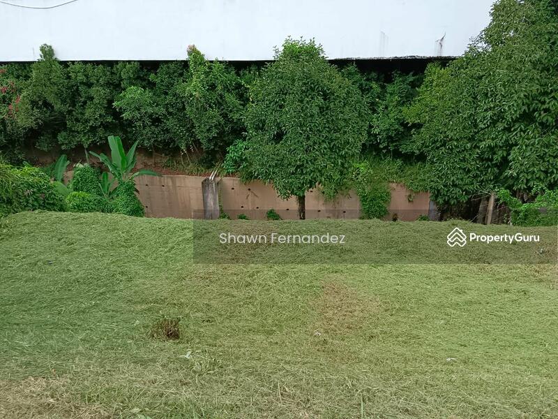For Sale - Guarded street. 10,000 sq feet. Freehold