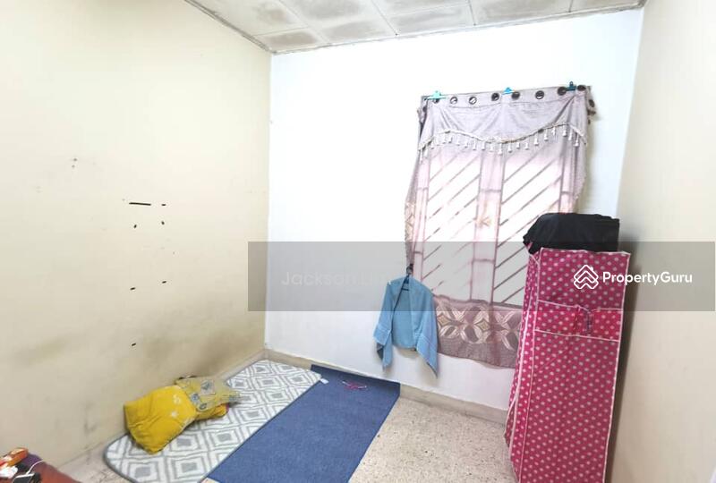 1-storey Terraced House for Sale in Taman Molek (Johor Bahru) - Jackson Lim - PropertyGuru.com.my