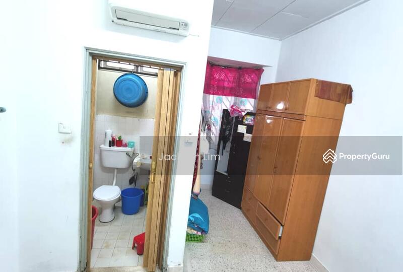 1-storey Terraced House for Sale in Taman Molek (Johor Bahru) - Jackson Lim - PropertyGuru.com.my
