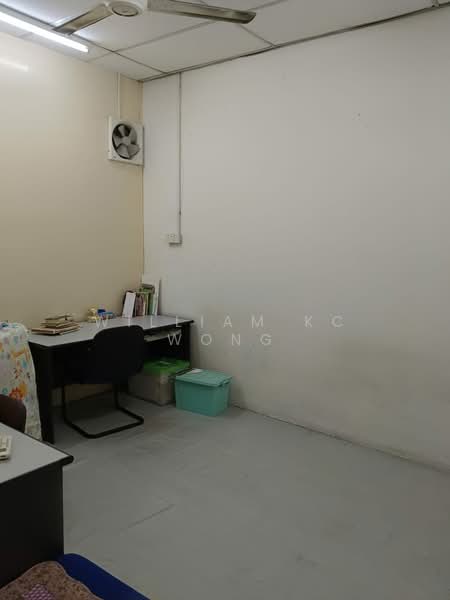 Shop for Sale in George Town (Penang) - William KC Wong - Study - PropertyGuru.com.my
