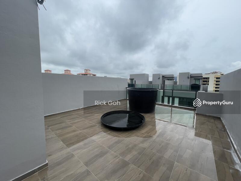 Untuk Dijual - 8 Babington