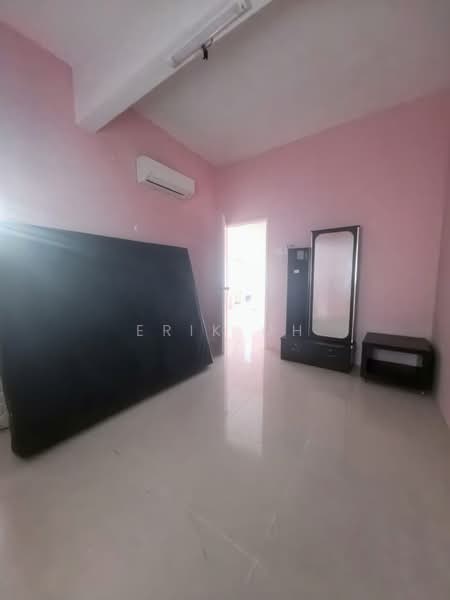 Condominium for Sale at East Lake Residence - Erik Oh - Bedroom - PropertyGuru.com.my