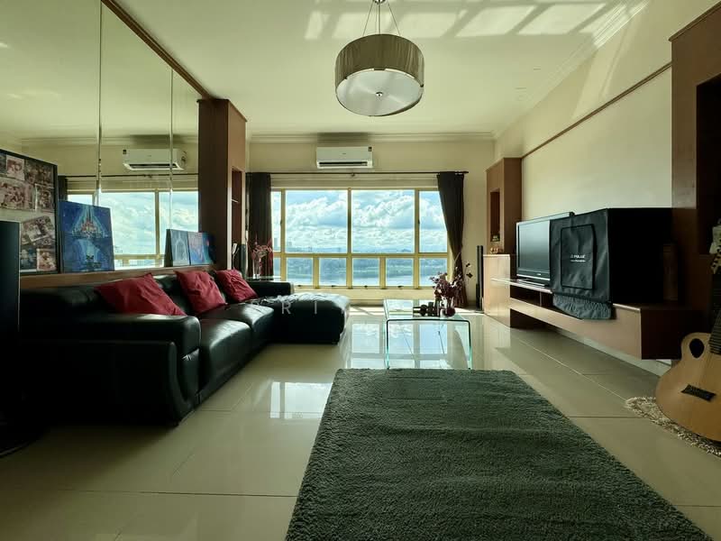 Kondominium untuk Dijual di East Lake Residence - Erik Oh - Living Room - PropertyGuru.com.my