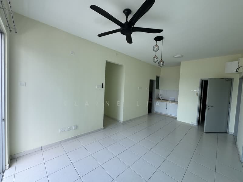 Servis Apartment untuk Dijual di The Zizz @ Damansara North - Elaine Lian - Living Room - PropertyGuru.com.my
