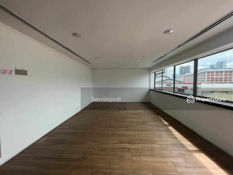 Factory for Rent in Petaling Jaya (Selangor) - Bernhardt V G - PropertyGuru.com.my