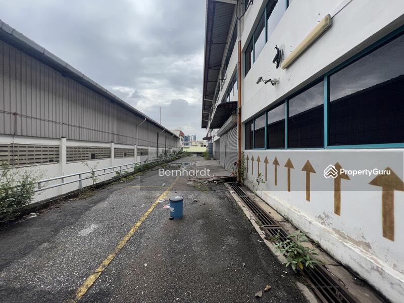 Factory for Rent in Petaling Jaya (Selangor) - Bernhardt V G - PropertyGuru.com.my