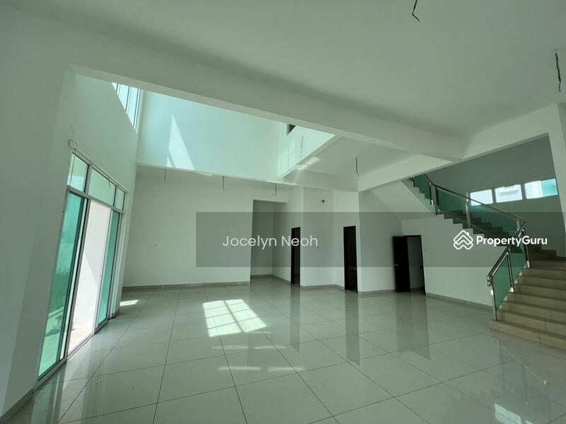 3 Storey Bungalow for Sale Taman Lembah Permai Kota Permai, Jalan